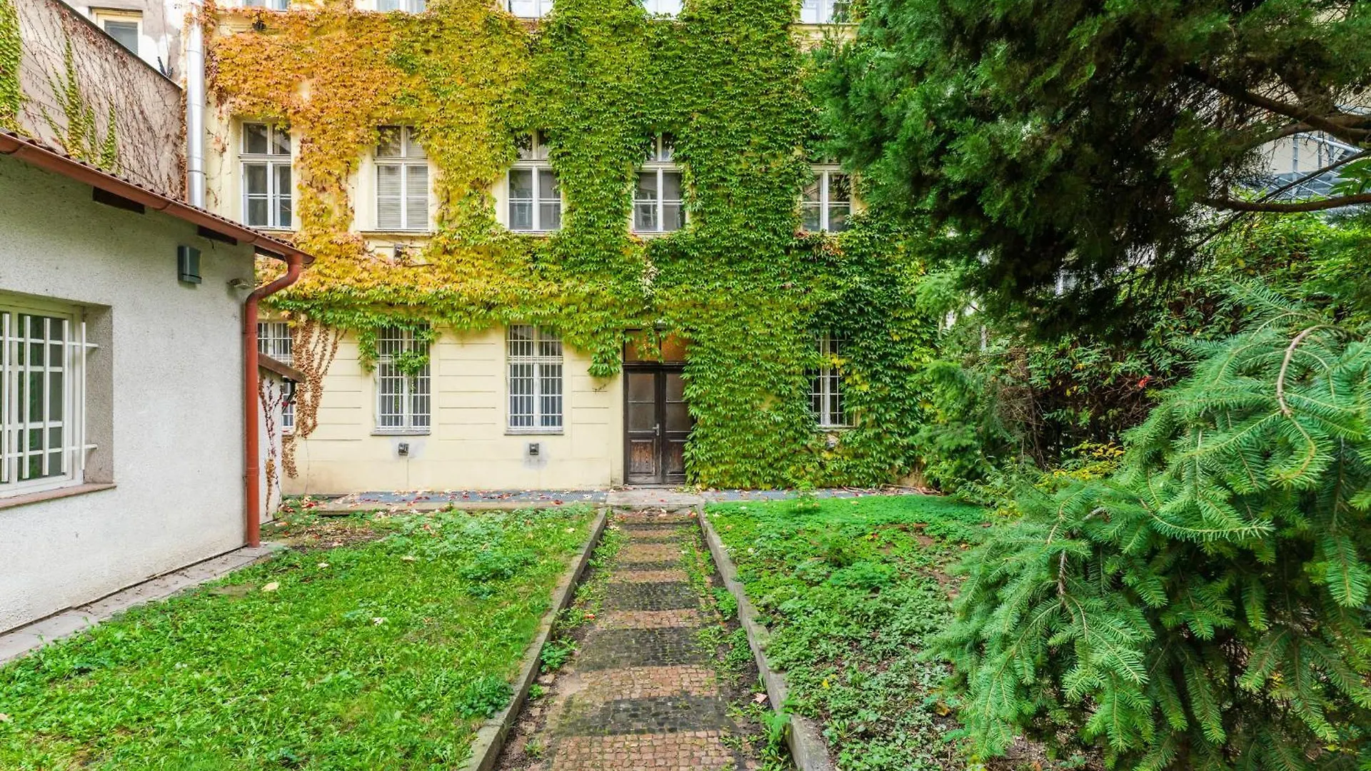 Apartment Prekrasny 2Bdr Byt Na Praze 1 Prague