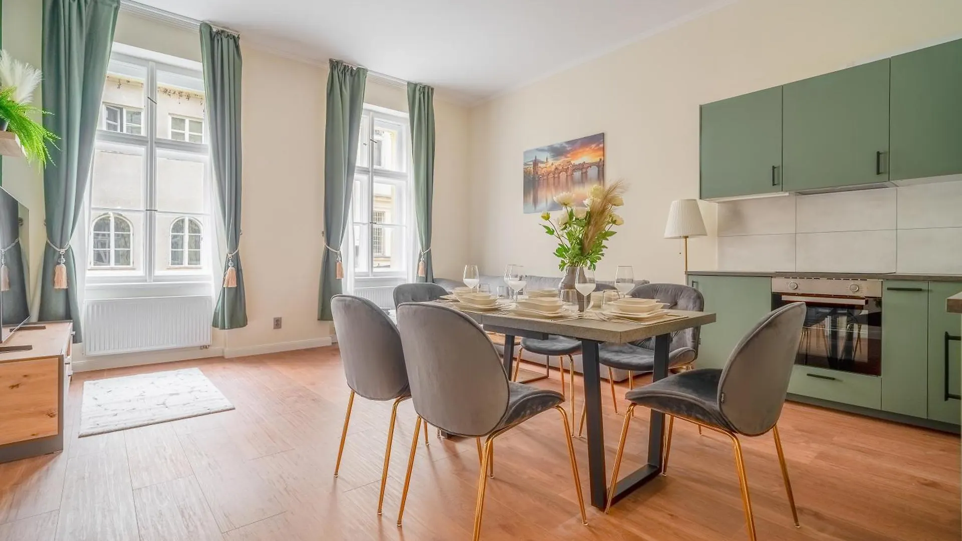 Apartment Prekrasny 2Bdr Byt Na Praze 1 Prague