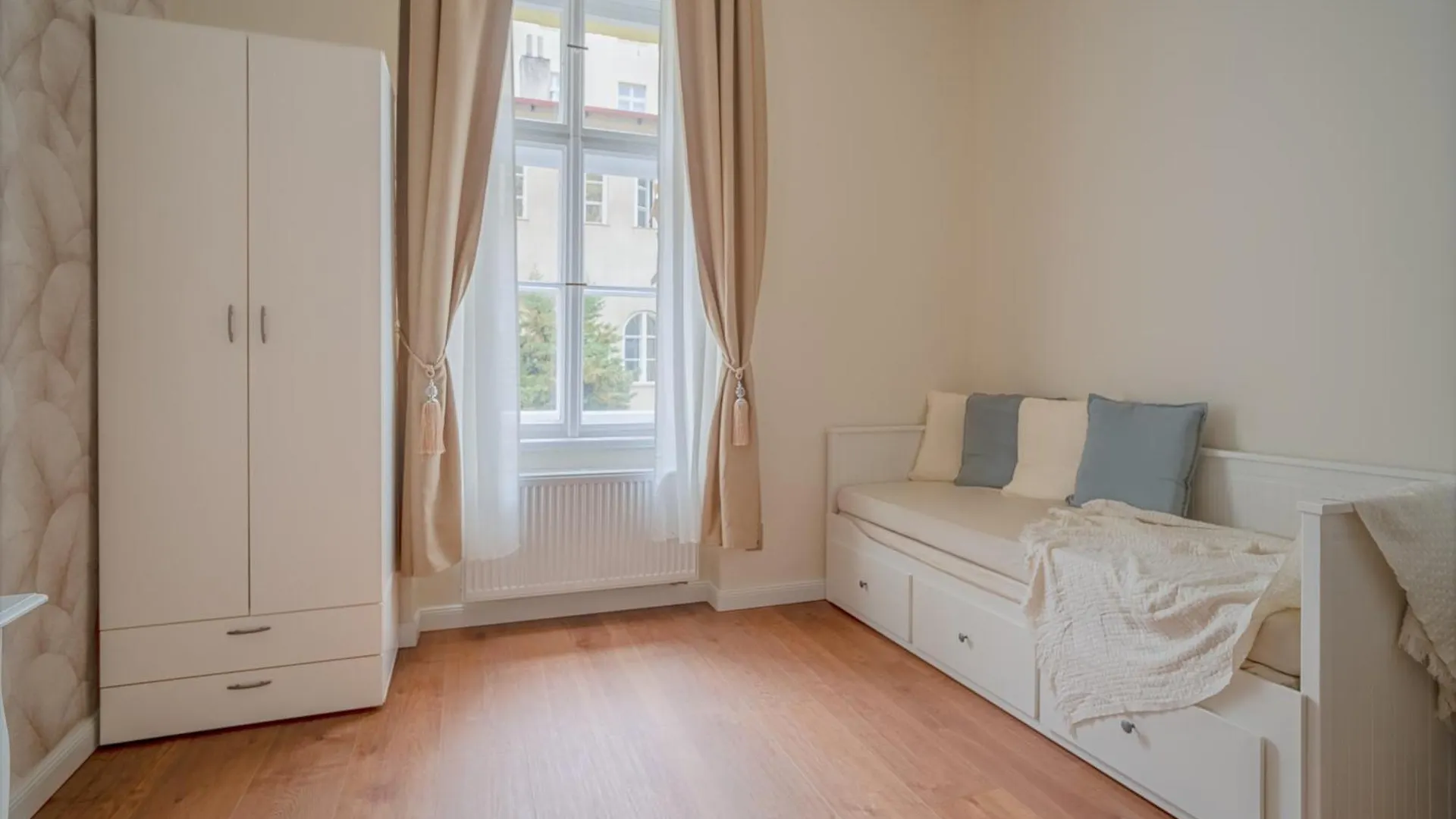 Apartment Prekrasny 2Bdr Byt Na Praze 1 Prague